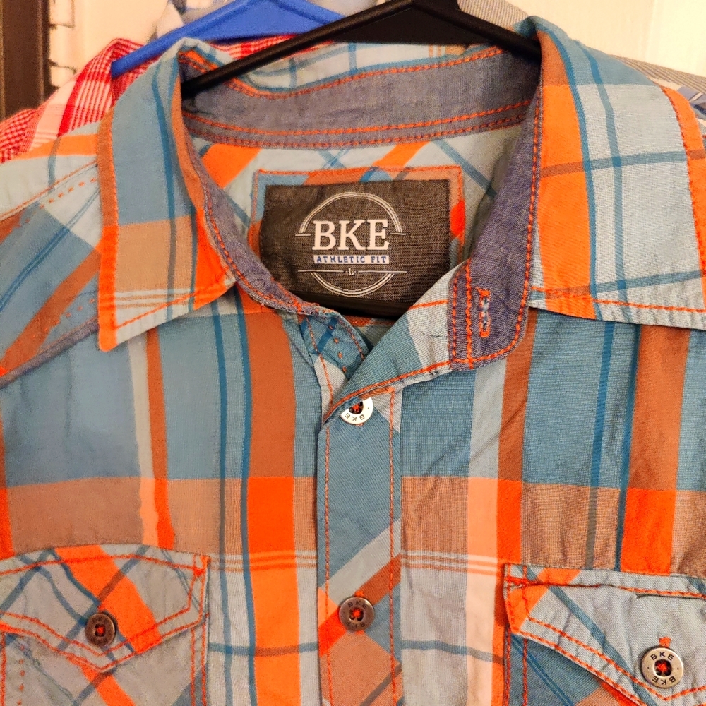BKE Plaid Short Sleeve Shirt (L)          Like New!